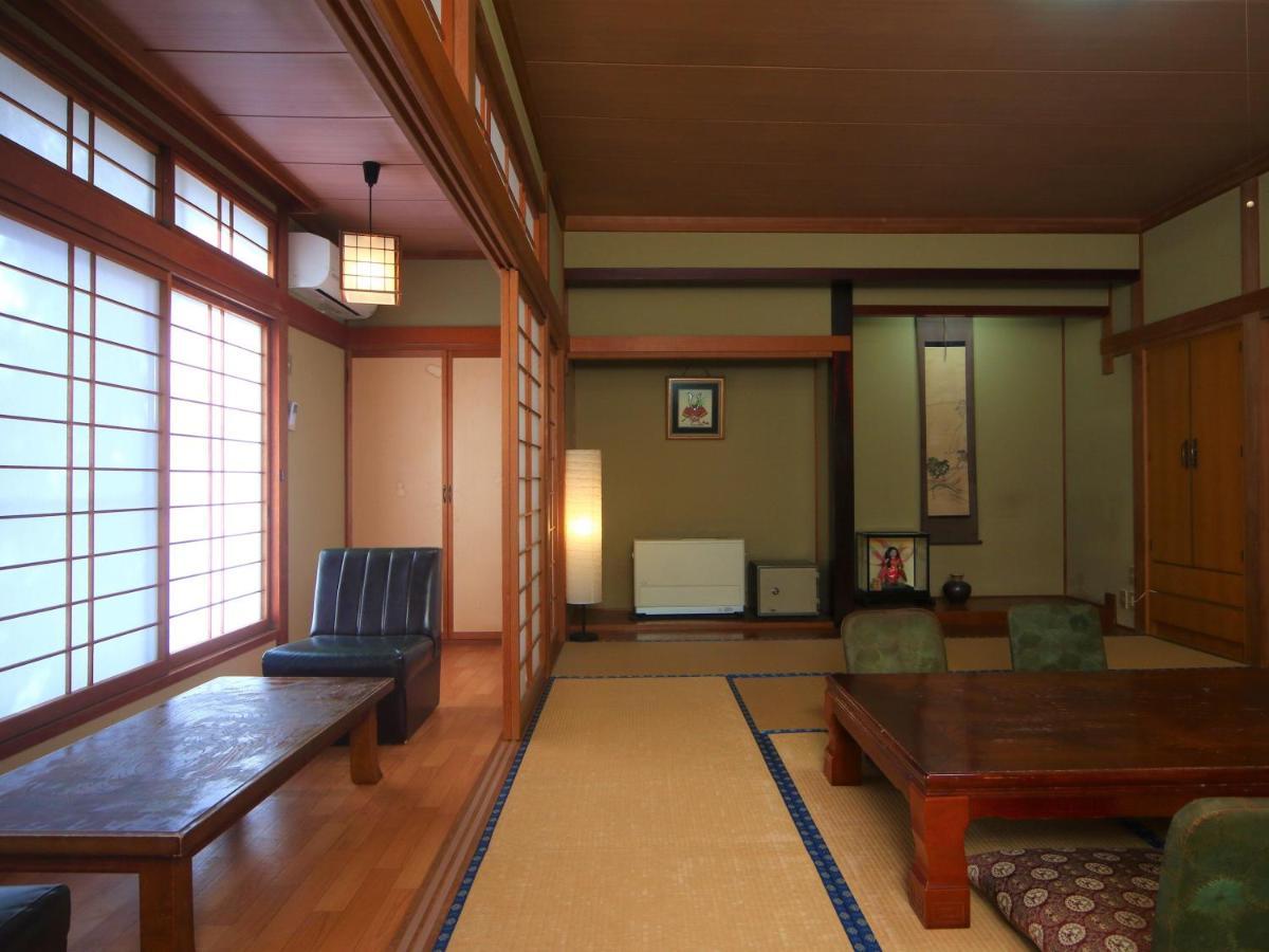 Guest Room Furusatomura Kogeikan Ōmachi Exteriör bild