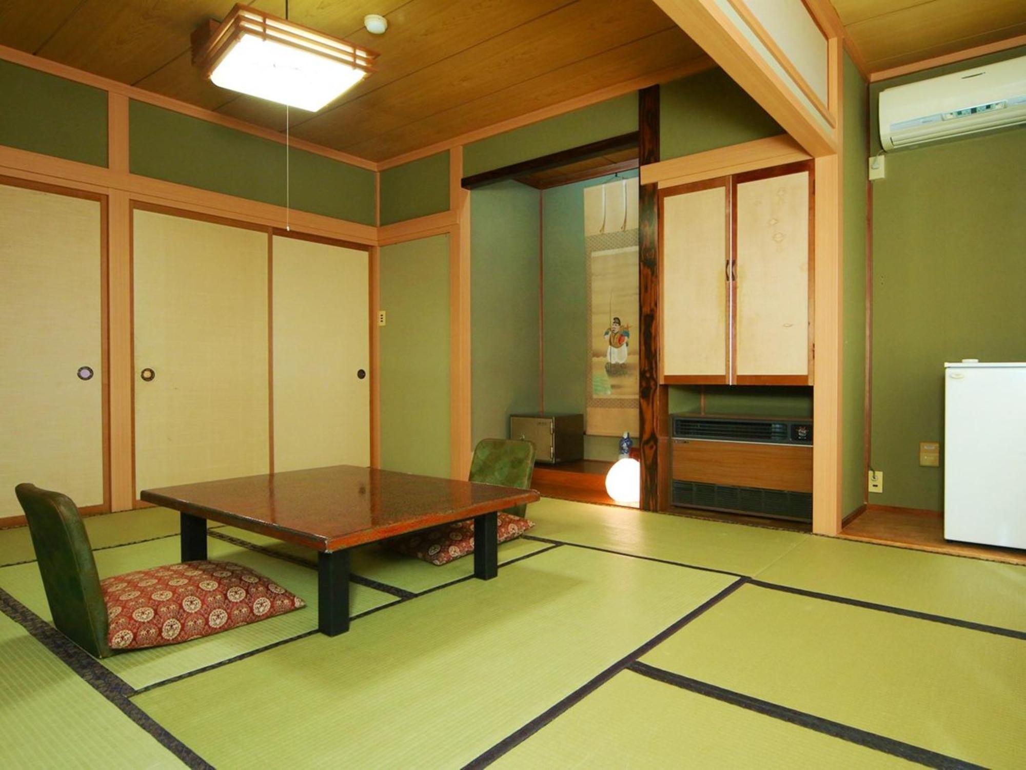 Guest Room Furusatomura Kogeikan Ōmachi Exteriör bild